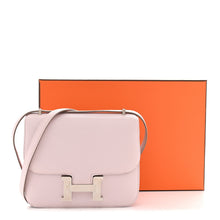 Load image into Gallery viewer, Chevre Mysore Constance 18 Mauve Pale