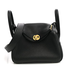 Load image into Gallery viewer, Taurillon Clemence Mini Lindy 20 Black