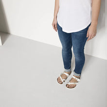 Load image into Gallery viewer, BIRKENSTOCK - MAYARI BF - PATENT WHITE