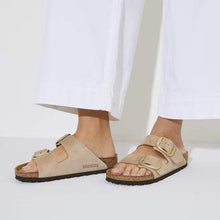 Load image into Gallery viewer, BIRKENSTOCK - ARIZONA BIG BUCKLE 1024064 NARROW - SANDCASTLE