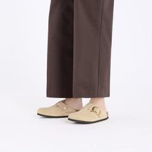 Load image into Gallery viewer, BIRKENSTOCK - BOSTON BIG BUCKLE 1028003 - SANDCASTLE
