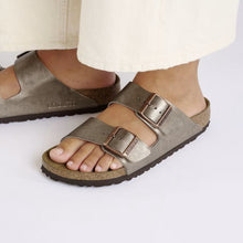 Load image into Gallery viewer, BIRKENSTOCK - ARIZONA 1029470 - GRACEFUL TAUPE