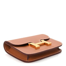 Load image into Gallery viewer, Evercolor Bi-Color Constance Slim Wallet Gold Lime