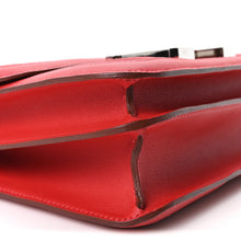 Load image into Gallery viewer, Swift Crinoline Constance 24 Rouge Casaque