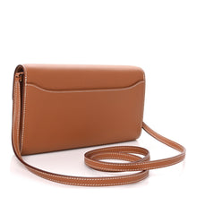 Load image into Gallery viewer, Evercolor Constance Wallet To Go Gold