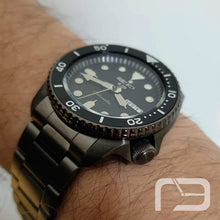 Load image into Gallery viewer, Seiko 5 Sports Automatic Black Dial Black Steel Strap Watch For Men - SRPD65K1