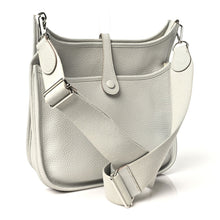 Load image into Gallery viewer, Taurillon Clemence Evelyne III PM Gris Perle