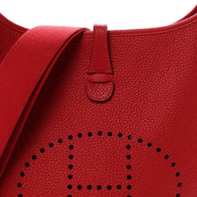Load image into Gallery viewer, Taurillon Clemence Evelyne III PM Rouge Casaque