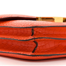 Load image into Gallery viewer, Matte Alligator Constance 18 Rouge Indien