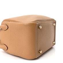 Load image into Gallery viewer, Taurillon Clemence Mini Lindy 20 Biscuit