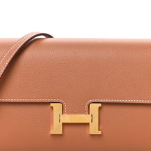 Load image into Gallery viewer, Evercolor Constance Wallet To Go Gold