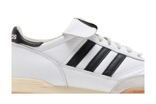 Load image into Gallery viewer, adidas Mundial Team Sneakersnstuff