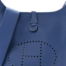 Load image into Gallery viewer, Taurillon Clemence EVELYNE III PM  Bleu Agate