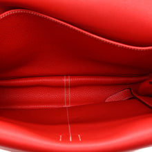 Load image into Gallery viewer, Taurillon Clemence Halzan 31 GM Rouge Casaque Vermillion