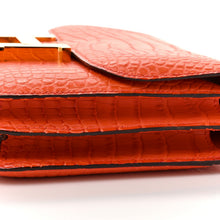 Load image into Gallery viewer, Matte Alligator Constance 18 Rouge Indien