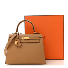 Load image into Gallery viewer, Madame Calfskin Verso Kelly Sellier 25 Biscuit White