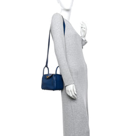 Taurillon Clemence Mini Lindy 20 Deep Bleu