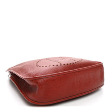 Load image into Gallery viewer, Buffle Skipper Evelyne GM Rouge H