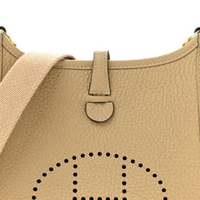 Load image into Gallery viewer, Taurillon Clemence Evelyne TPM Beige Marfa