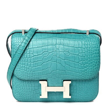 Load image into Gallery viewer, Matte Alligator Constance 18 Bleu Paon