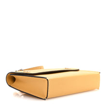 Load image into Gallery viewer, Epsom Hermesnap Wallet Paille