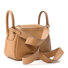 Load image into Gallery viewer, Taurillon Clemence Mini Lindy 20 Biscuit