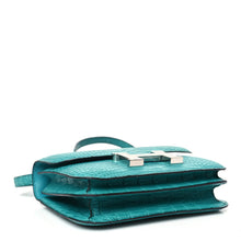Load image into Gallery viewer, Matte Alligator Constance 18 Bleu Paon