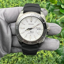Load image into Gallery viewer, Seiko Shogun Prospex Titanium Divers Automatic White Dial Black Rubber Strap Watch For Men - SPB191J1