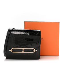 Load image into Gallery viewer, Shiny Alligator Mini Sac Roulis Black