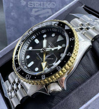 Load image into Gallery viewer, Seiko 5 Sports GMT US Special Edition Automatic Grey Dial Silver Steel Strap Watch For Men - SSK021K1