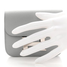 Load image into Gallery viewer, Epsom Constance Slim Wallet Bleu Glacier