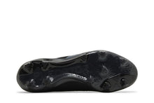 Load image into Gallery viewer, adidas Predator 24 Elite Low FG Core Black Carbon