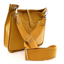 Load image into Gallery viewer, Taurillon Clemence Evelyne III PM Jaune Ambre