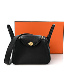 Load image into Gallery viewer, Taurillon Clemence Mini Lindy 20 Black