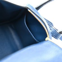 Load image into Gallery viewer, Taurillon Clemence Mini Lindy 20 Deep Bleu