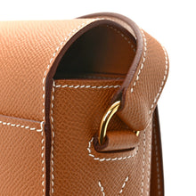 Load image into Gallery viewer, Epsom Della Cavalleria Elan Gold