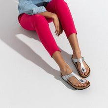 Load image into Gallery viewer, BIRKENSTOCK - GIZEH 43851 BF - SILVER