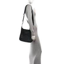 Load image into Gallery viewer, Taurillon Clemence Evelyne III PM Black