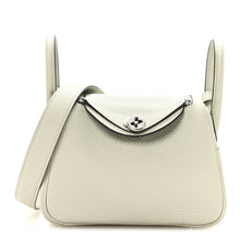 Load image into Gallery viewer, Taurillon Clemence Mini Lindy 20 Gris Neve