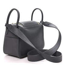 Load image into Gallery viewer, Taurillon Clemence Mini Lindy 20 Gris Misty