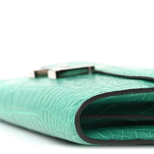 Load image into Gallery viewer, Matte Alligator Constance Long Wallet To Go Vert Jade