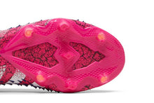 Load image into Gallery viewer, adidas Predator Freak.1 Low FG Demonskin Black Shock Pink