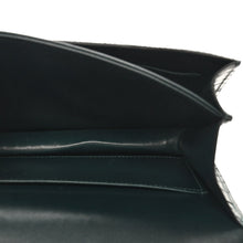Load image into Gallery viewer, Matte Alligator Constance 18 Vert Cypress
