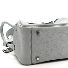 Load image into Gallery viewer, Taurillon Clemence Mini Lindy 20 Bleu Pale