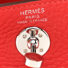 Load image into Gallery viewer, Taurillon Clemence Mini Lindy 20 Rouge Radieux