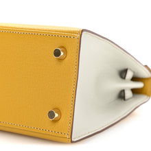 Load image into Gallery viewer, Chevre Mysore Horseshoe Kelly Sellier 25 Jaune Ambre Bleu Glacier