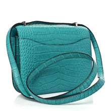 Load image into Gallery viewer, Matte Alligator Constance 18 Bleu Paon