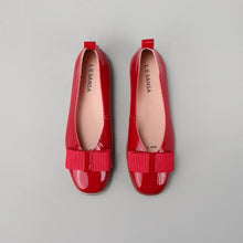 Load image into Gallery viewer, LE SANSA Bowie - Crimson Red Patent