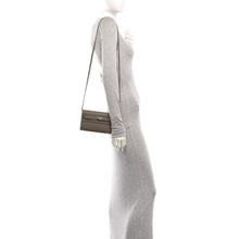 Load image into Gallery viewer, Epsom Kelly Wallet To Go Etoupe