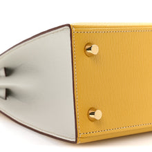 Load image into Gallery viewer, Chevre Mysore Horseshoe Kelly Sellier 25 Jaune Ambre Bleu Glacier